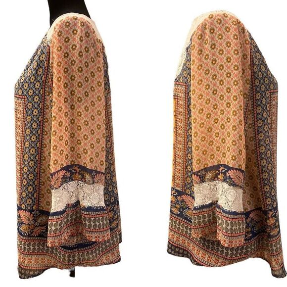 Fig and Flower Boho Twee Floral Lace Top 3/4 Bell Sleeves Sz M - Picture 3 of 13